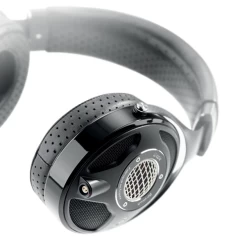 FOCAL UTOPIA AUSTIŅAS