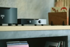 HEGEL P30A Black priekšpastiprinātājs STEREO PASTIPRINĀTĀJS