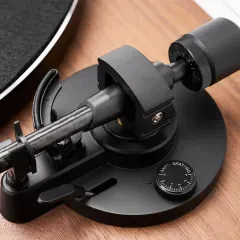 ARGON AUDIO TT-3 PLUS VINILA PLAŠU ATSKAŅOTĀJS
