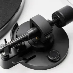 ARGON AUDIO TT-3 PLUS VINILA PLAŠU ATSKAŅOTĀJS