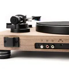 ARGON AUDIO TT-4 MK2 WALNUT VINILA PLAŠU ATSKAŅOTĀJS