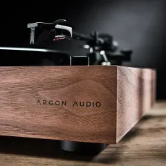 ARGON AUDIO TT SIGNATURE WALNUT (VENEER) VINILA PLAŠU ATSKAŅOTĀJS