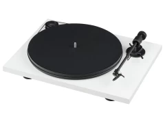 PRO-JECT PRIMARY E WHITE VINILA PLAŠU ATSKAŅOTĀJS