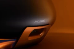 BOWERS & WILKINS Zeppelin McLaren Edition Bezvadu akustiskā sistēma
