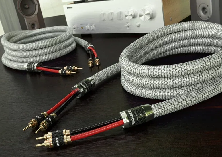 RICABLE COD: 12601 RS5 MKII INVICTUS SPEAKER REFERENCE MKII Cable (BANANE) 2x5m AKUSTISKO SISTĒMU KABELIS