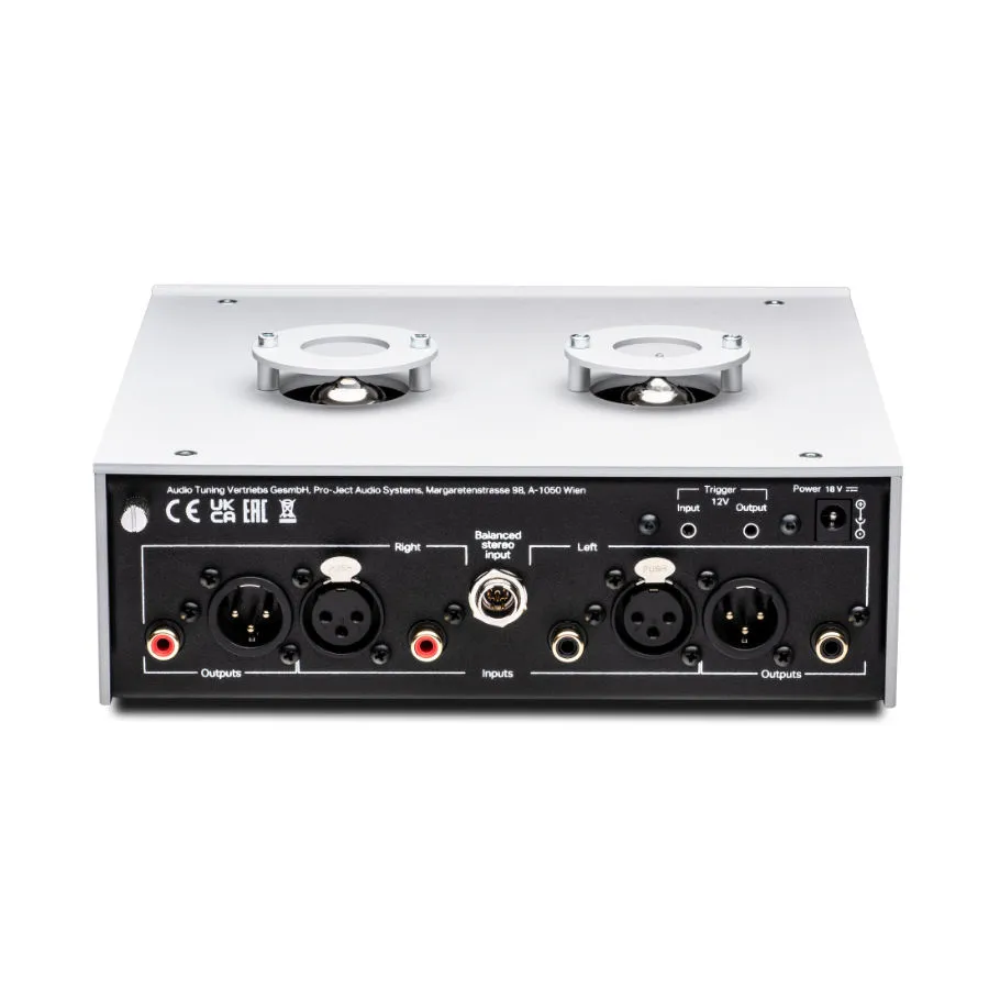 PRO-JECT TUBE BOX DS3 B SILVER PHONO STAGE AKSESUĀRI VINILA ATSKAŅOTĀJAM