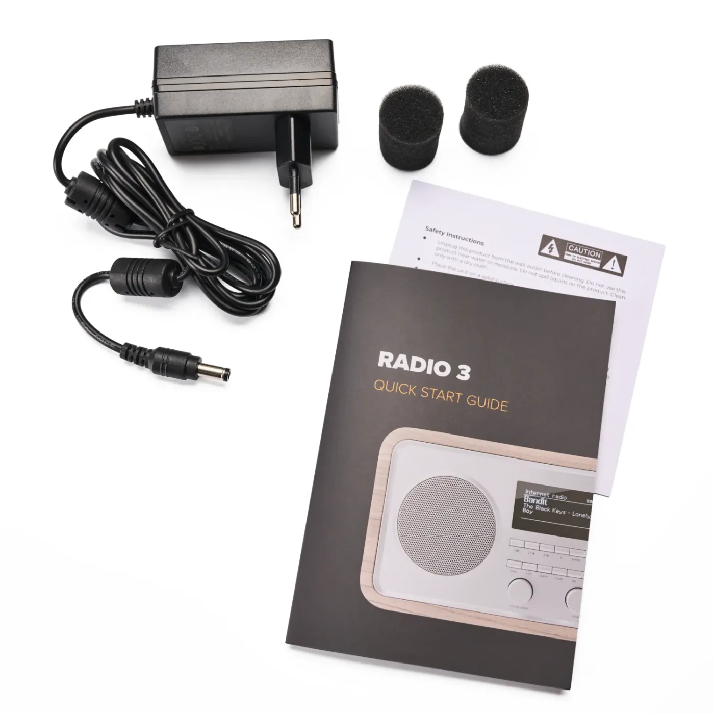 ESSENTIALS RADIO3 BLACK (PVC) Internet Radio DAB+ / FM RADIO